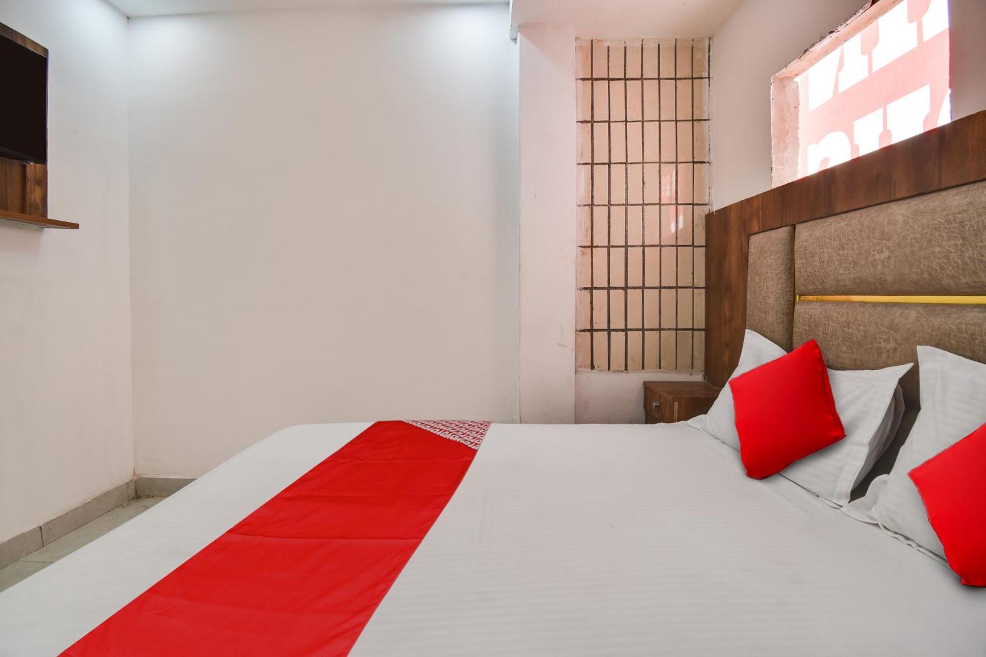 Hotel O Golden King Guest House نيودلهي المظهر الخارجي الصورة